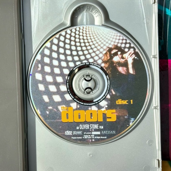 The Doors : The Complete Lyrics Paperback + The Doors Special Edition DVD Bundle - Picture 11 of 16
